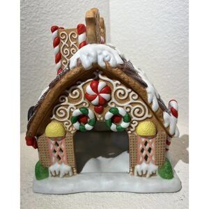 Partylite Gingerbread Christmas House Tealight Candle Holder P7304